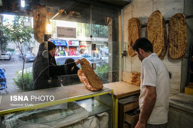 چرا کارگران نانوایی در خراسان شمالی نمی مانند؟ چرا کارگران نانوایی در خراسان شمالی نمی مانند؟