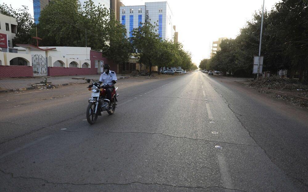 خبرنگاران سودان منع آمد و شد در پایتخت را تمدید کرد