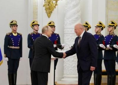 پوتین به سازندگان واکسن روسی اسپوتنیک وی جایزه اهدا کرد