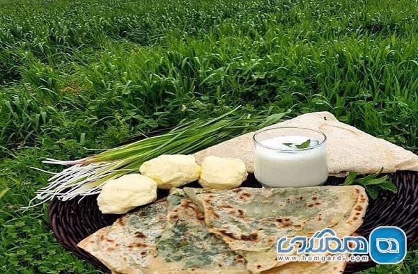 کلانه و شلکینه دو نان محلی استان کردستان به شمار می روند کلانه و شلکینه دو نان محلی استان کردستان به شمار می روند