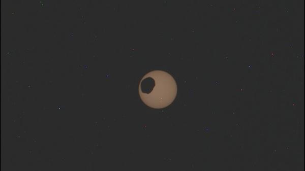 چشمی که در آسمان مریخ پدیدار شد ، عکس
